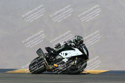 media/Mar-28-2022-Superbike Trackdays (Mon) [[b8603d0f67]]/Advanced Group (1pm-130pm)/Turn 9/